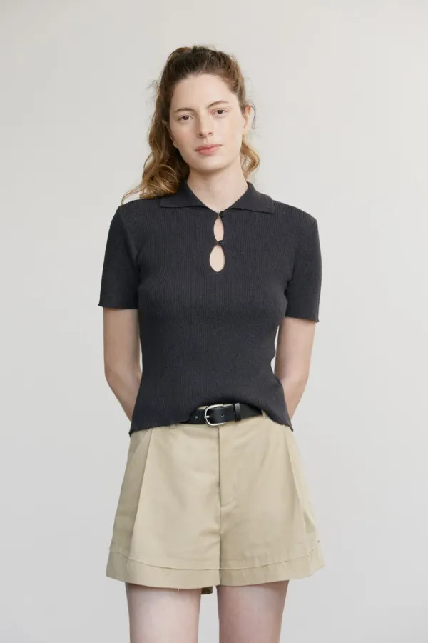 BACK SLIT COLLAR KNIT TOP (CHARCOAL)