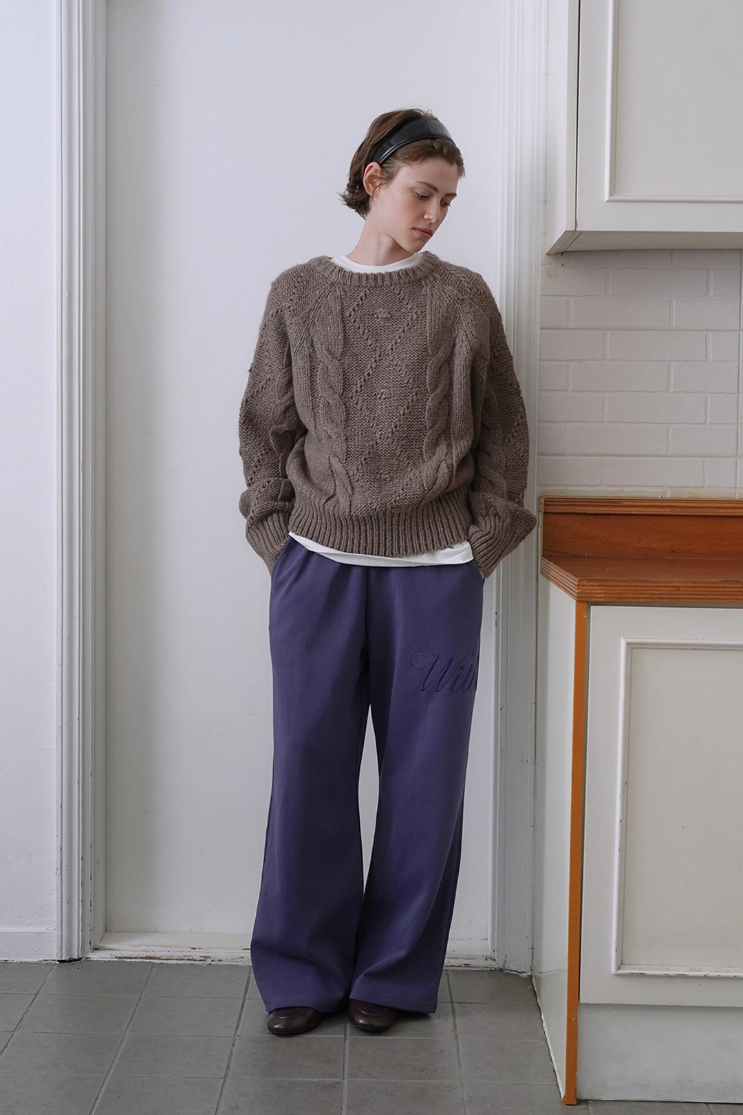 위드아웃썸머 Lettering sweat pants_blue 상품 이미지 1