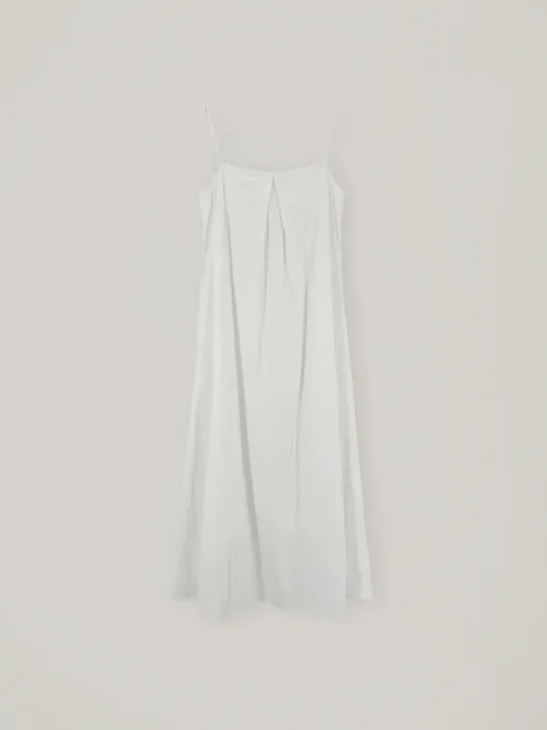 Della sleeveless one-piece - White