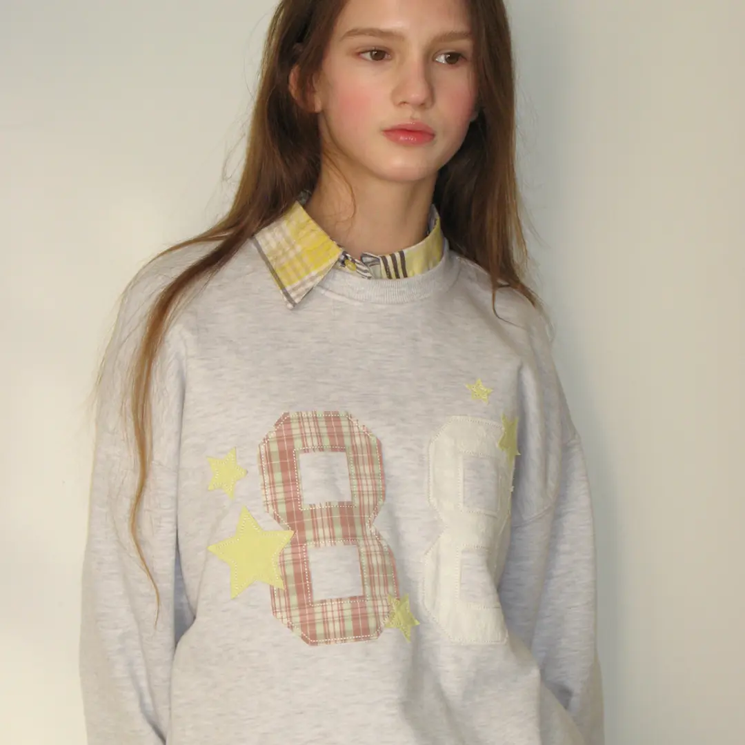 론론 88 STAR MIXED APPLIQUE SWEATSHIRT WHITE MELANGE 상품 이미지 1