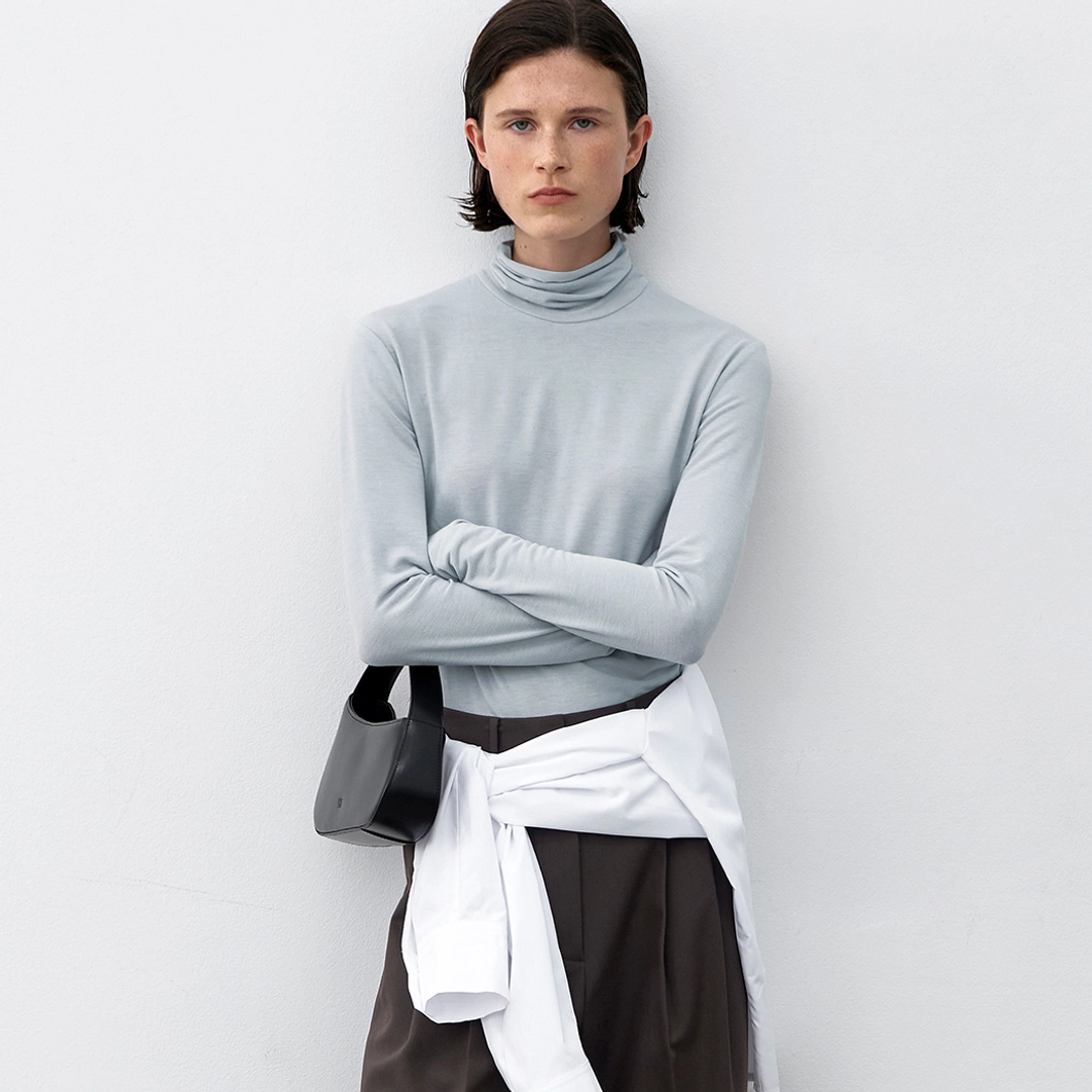 아뜰리에 나인 (Z-T-6895)ESSENTIAL HIGH NECK TEE 상품 이미지 1