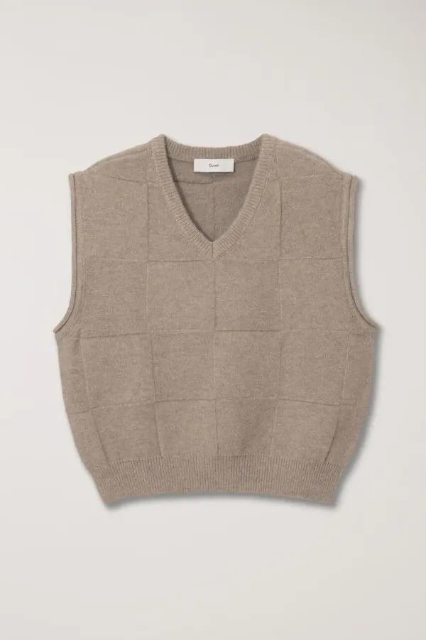 UNISEX DIVIDE V-NECK KNIT VEST CAMEL_UDSW4C111CM