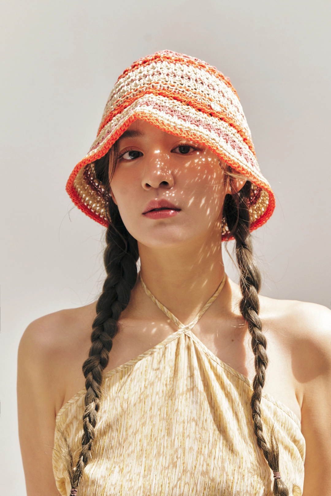 쿠메 Paper Thread Knitted Bucket Hat, Orange 상품 이미지 2
