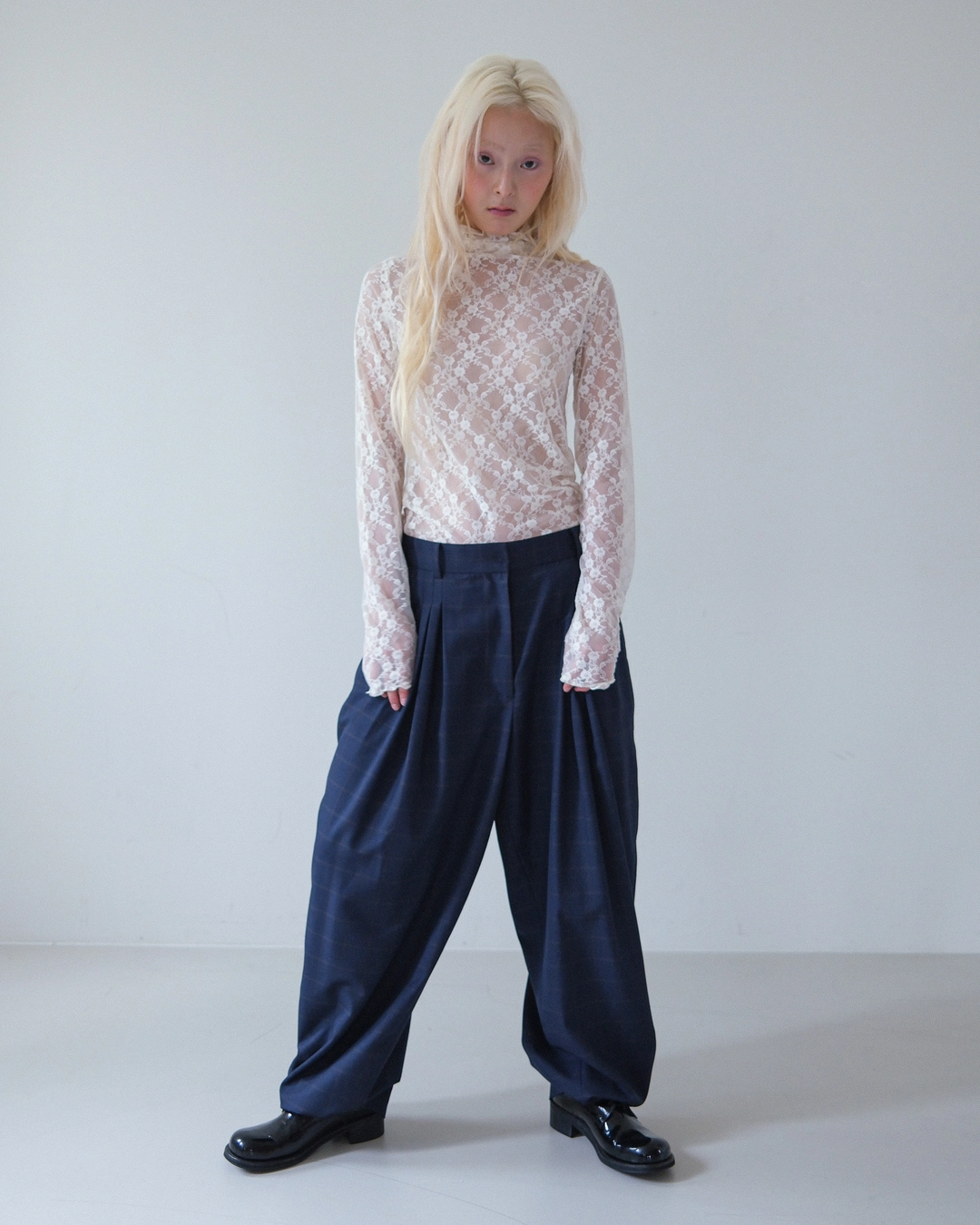 플레따 flétta High-neck Button Lace Top_3 Colors 상품 이미지 2