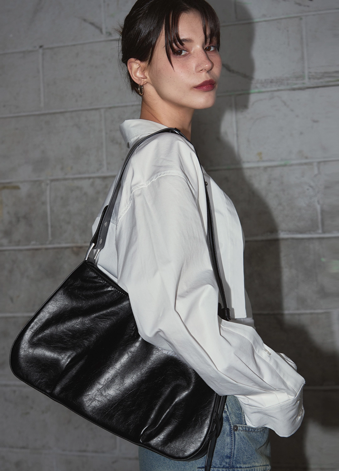 레더리 셀렉트 크로스 숄더백 [BLACK] 상품 이미지 1