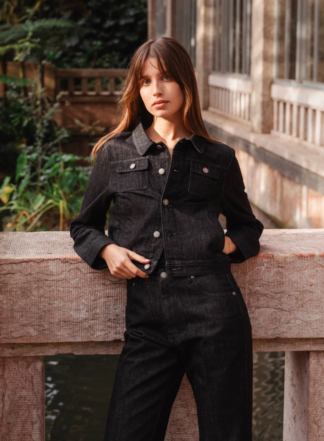 세터 (W) Classic Nonfade Denim Trucker Jacket - Black 상품 이미지 2