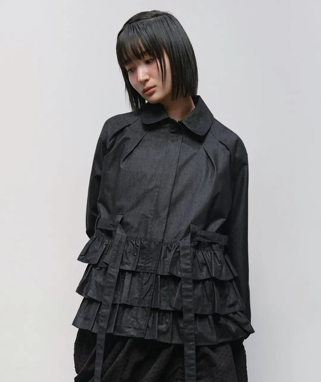타입서비스 Ruffled Denim Jacket [Black] 상품 이미지 2