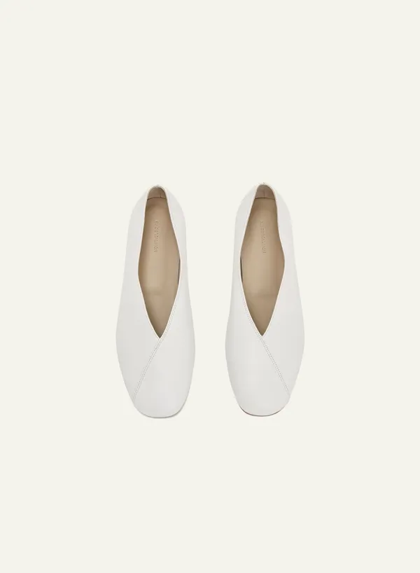 Edel Stitch Leather Flat White