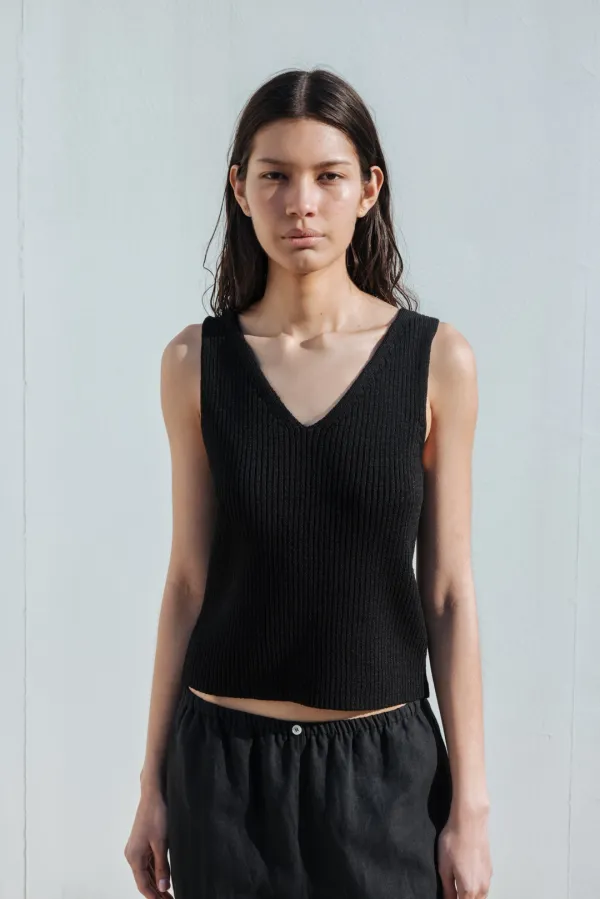 Breeze Paper Sleeveless (Black)