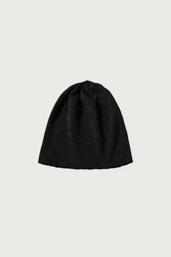 PUNCHING KNIT BEANIE BLACK