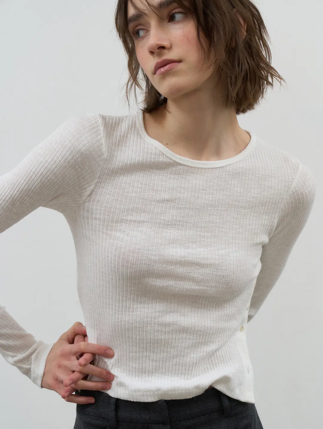 포에토 KNITTING BUTTON TEE - IVORY 상품 이미지 2