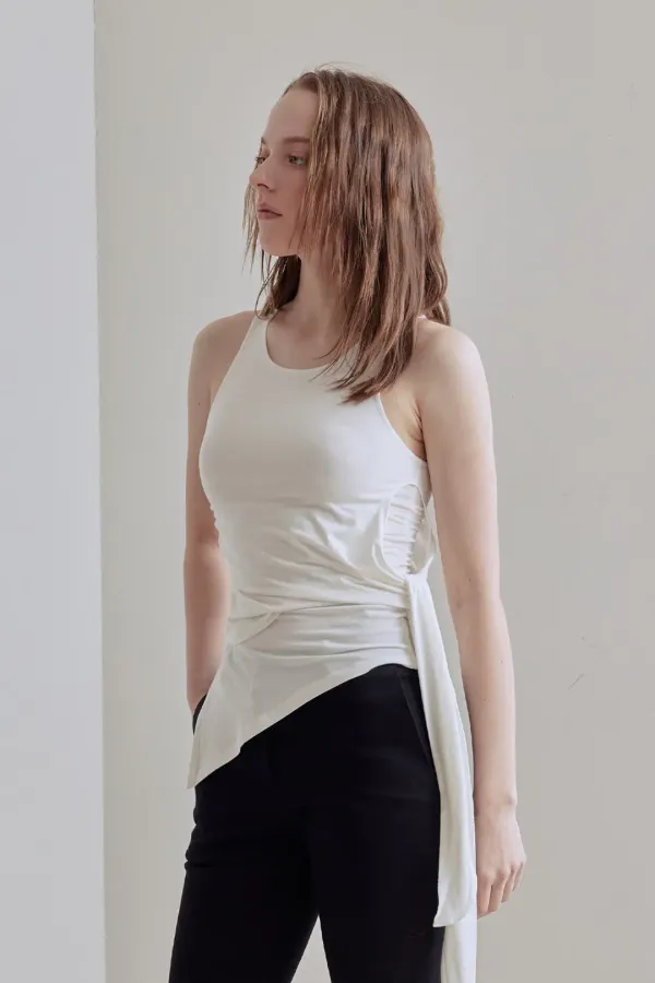 KNOTTED SLEEVELESS TOP (IVORY)