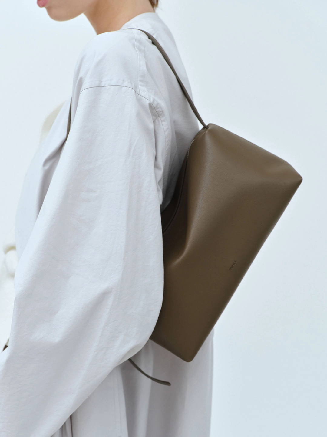 오브히 미누 숄더백 Minu Shoulder Bag_Khaki Brown 상품 이미지 2
