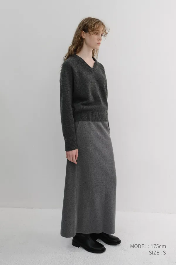 UNISEX SOFT VOLUME V-NECK SWEATER CHARCOAL GREY_UDSW6D134CG