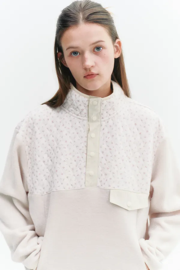 Flower Quilting Fleece Top Beige