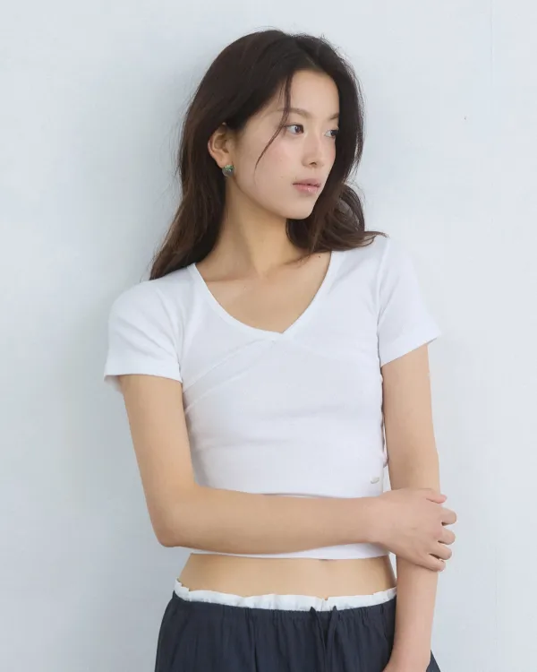 V-line detail slim fit t shirt - 3color