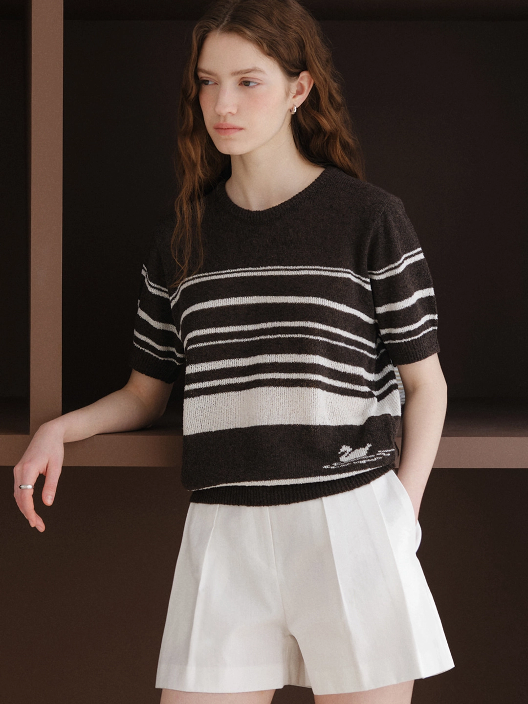 아워코모스 comos 1719 stripe swan short sleeve knit (brown) 상품 이미지 1
