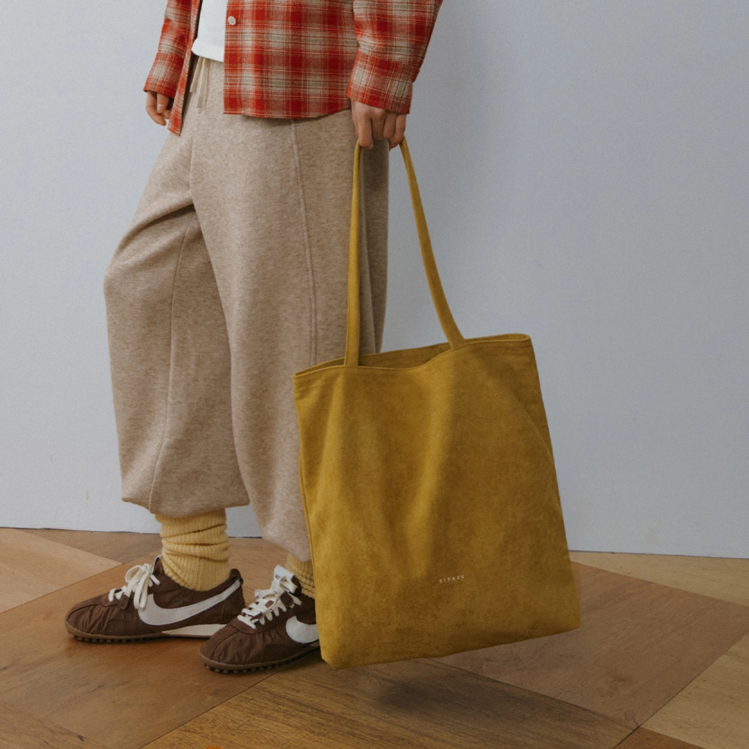 시야쥬 SIAC3146 Lento Suede Bag_Mustard 상품 이미지 2
