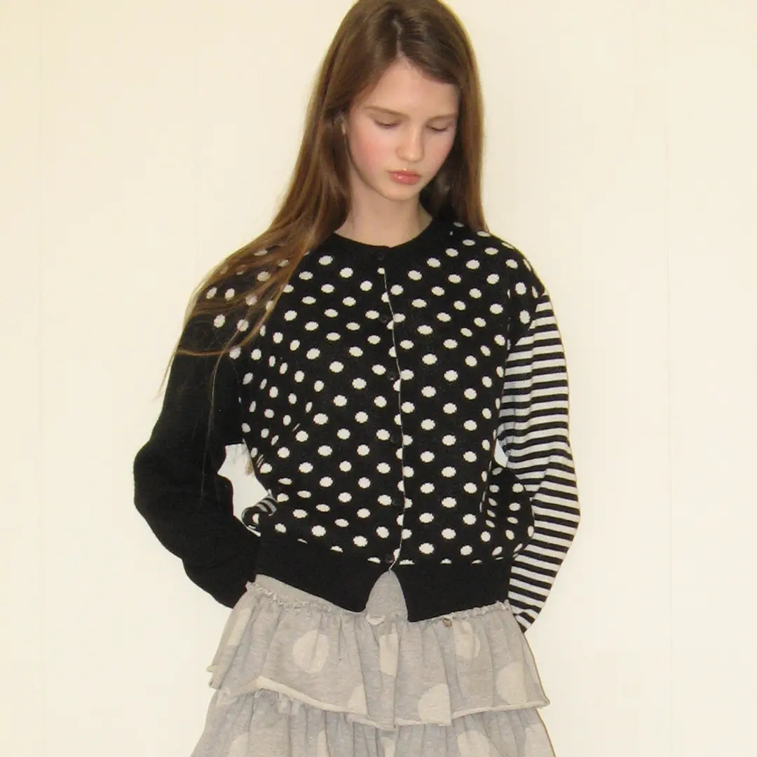 론론 BACK STRIPE DOT KNIT CARDIGAN BLACK 상품 이미지 2