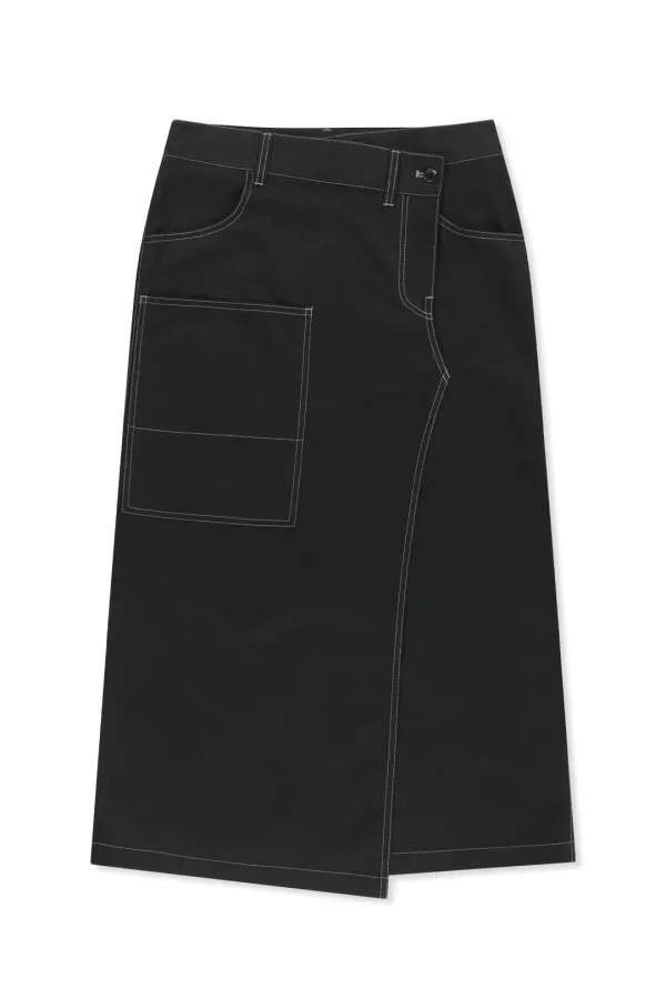 BIG POCKET LONG WRAP SKIRT IN BLACK