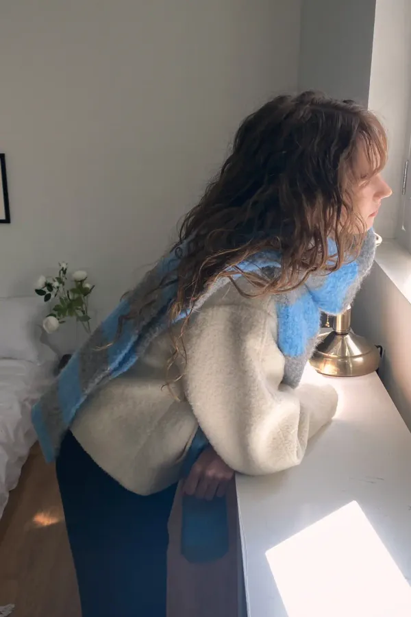[부클 머플러] Phoebe Muffler / Blue&Grey