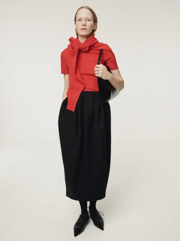 RC EMBROIDERY SHEER KNIT TOP (SCALET RED)