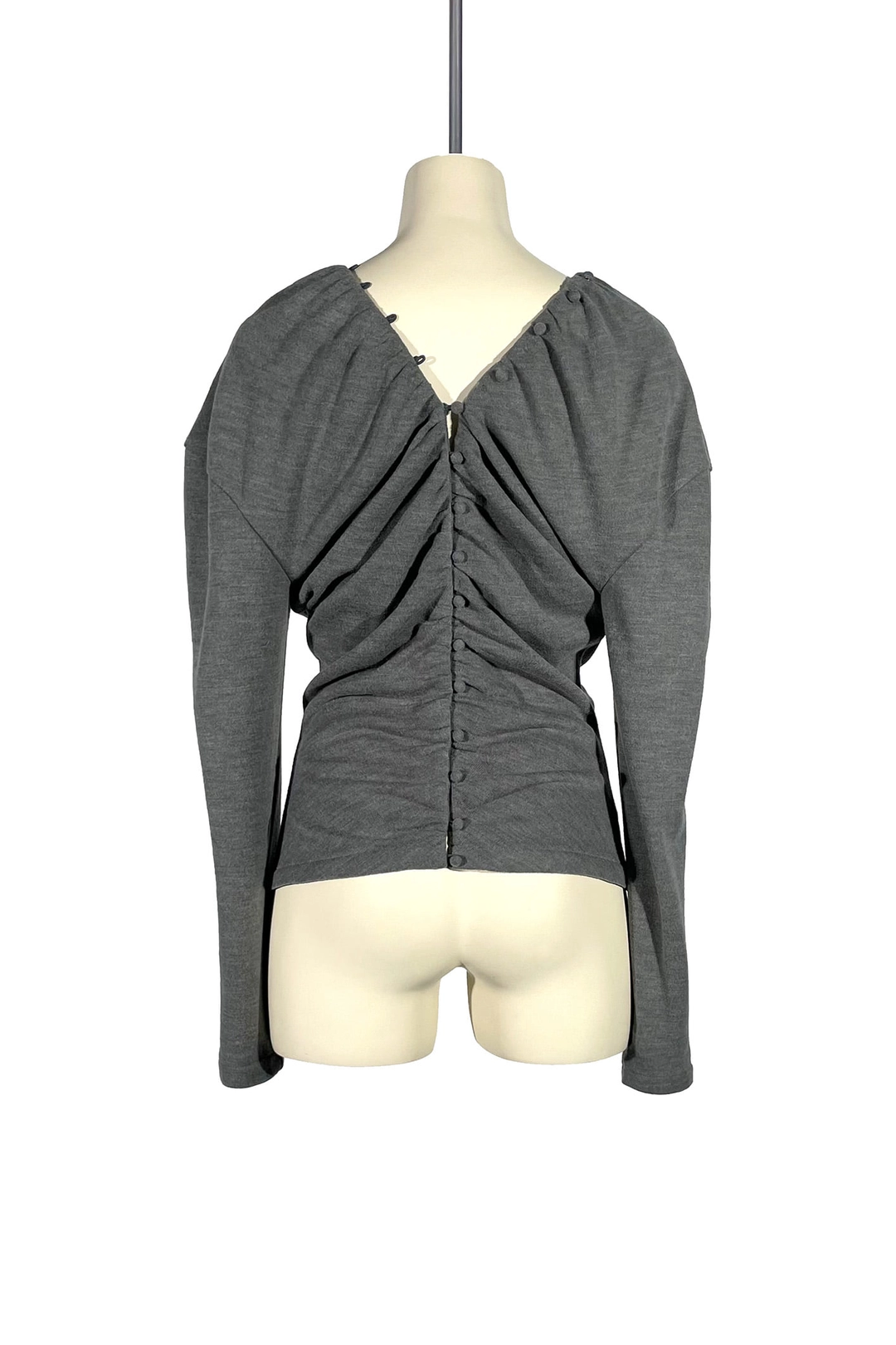 푸쉬버튼 FW25 GRAY BUTTON LINK TOP 상품 이미지 3
