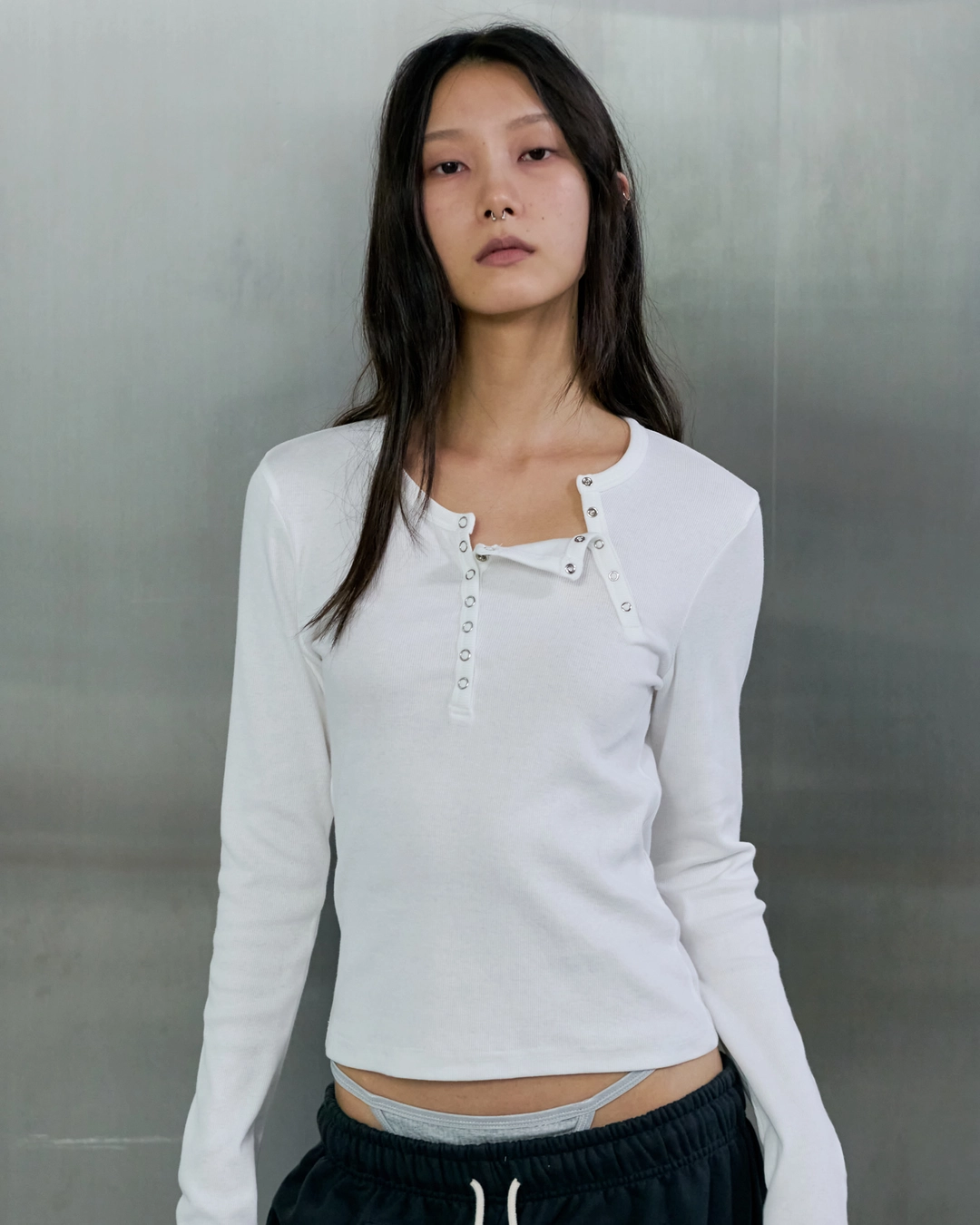 오데스 DOUBLE PLACKET HENLEY T-SHIRT - WHITE 상품 이미지 1