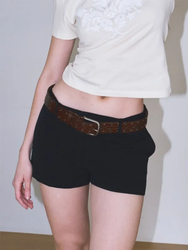 Stud Eyelet Leather Belt [Brown]