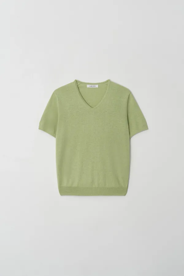 Classic V-neck Half Knit
