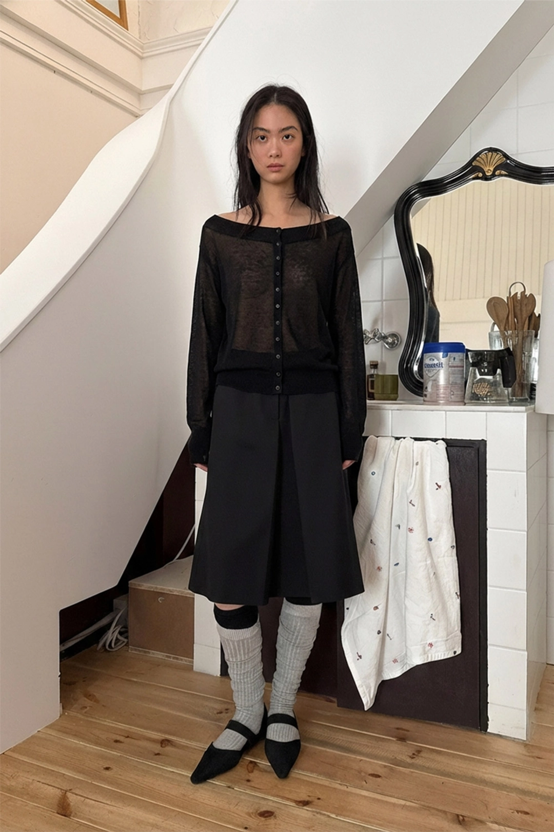 다이애그널 SOFT OFF SHOULDER CARDIGAN 상품 이미지 2