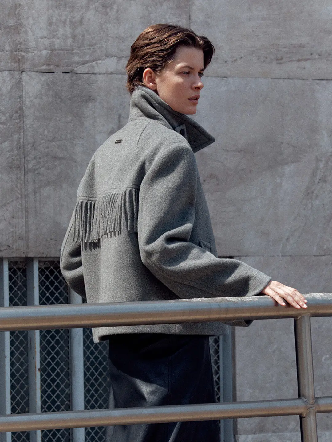 루에브르 Cropped Wool Fringe Pea Coat SW4WJ917-1F 상품 이미지 2