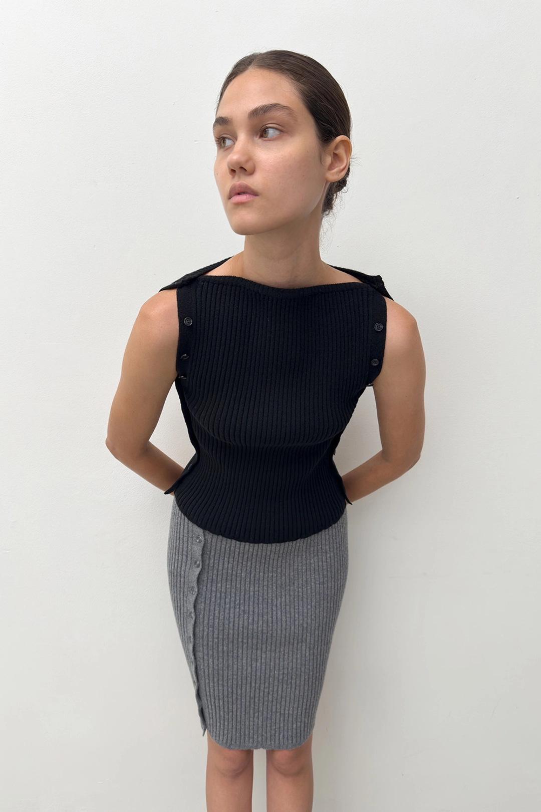 다이애그널 TWO WAY BUTTON TUBE TOP 상품 이미지 2