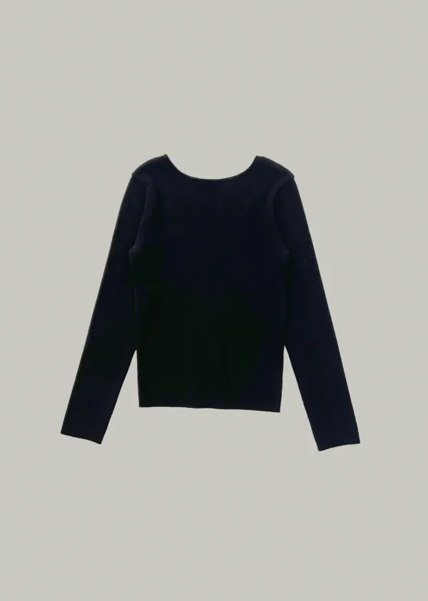 scoop neck ribbed knit