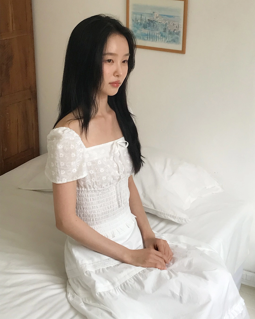 낫유어로즈 @diaryFloral puff blouse (Ivory)Lace tiered long skirt (Ivory) 상품 이미지 1