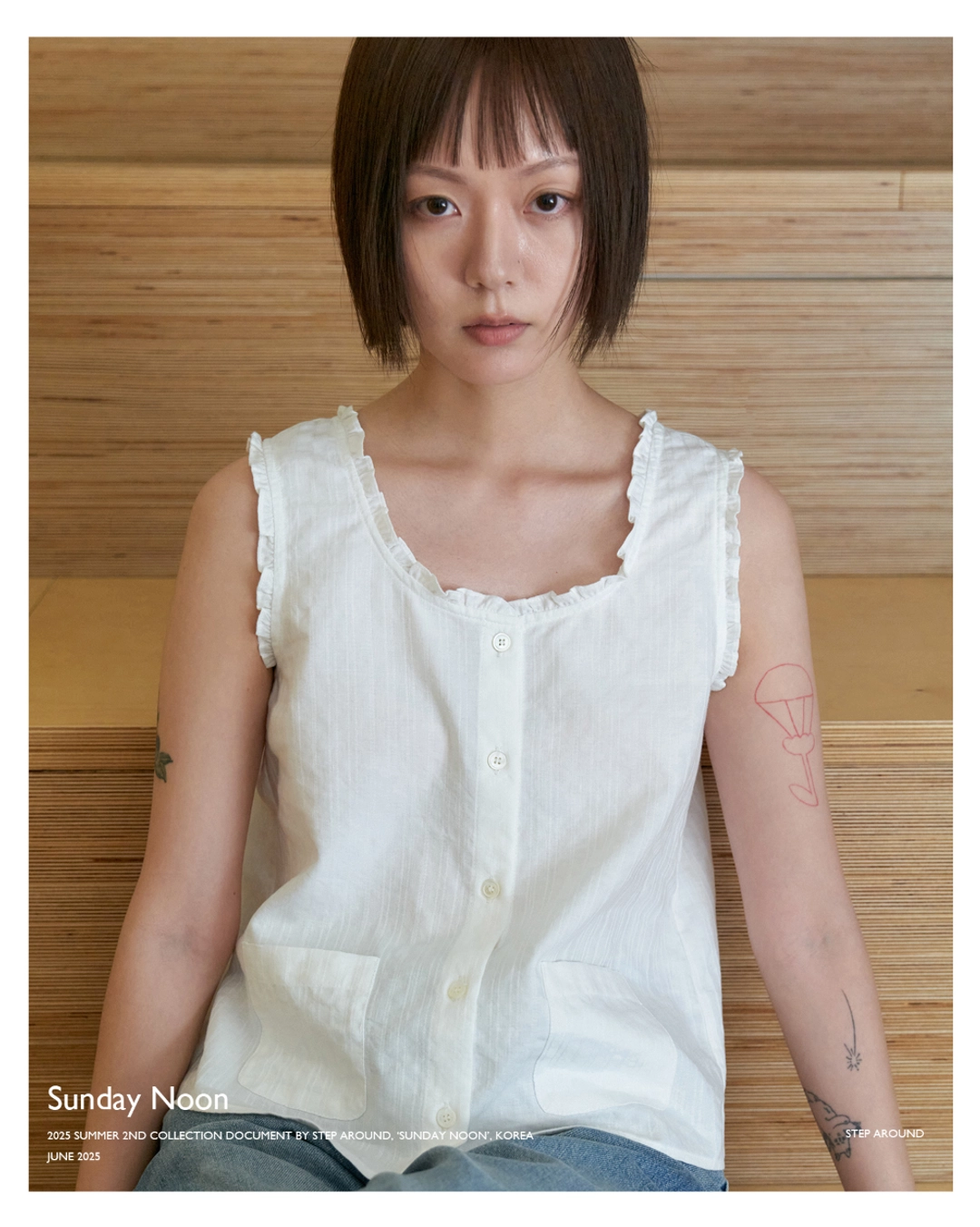 스텝어라운드 Ruffle pocket crop blouse_WHITE 상품 이미지 2