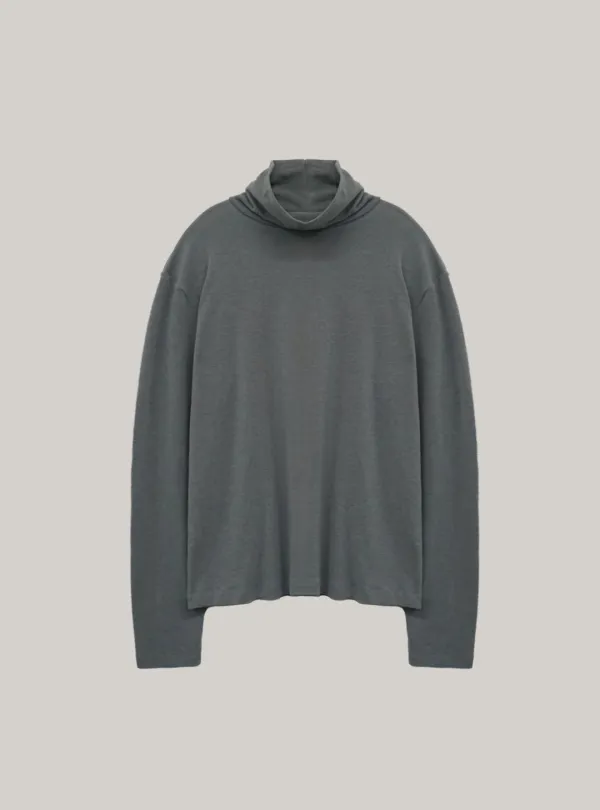 Loose Turtleneck T-shirt (dusty blue)