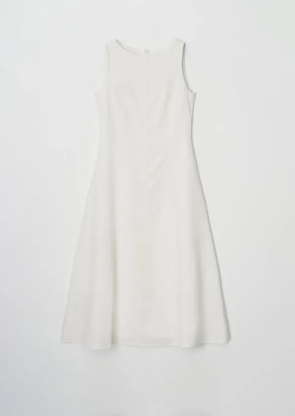 linen sleeveless boat neck long flare dress-ivory