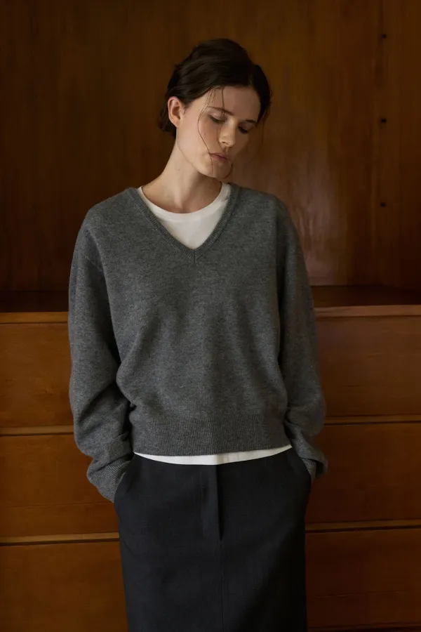 Wholegarment Wool 100% V-Neck Knit Top[LMBFAUKN311]-Deep Gray