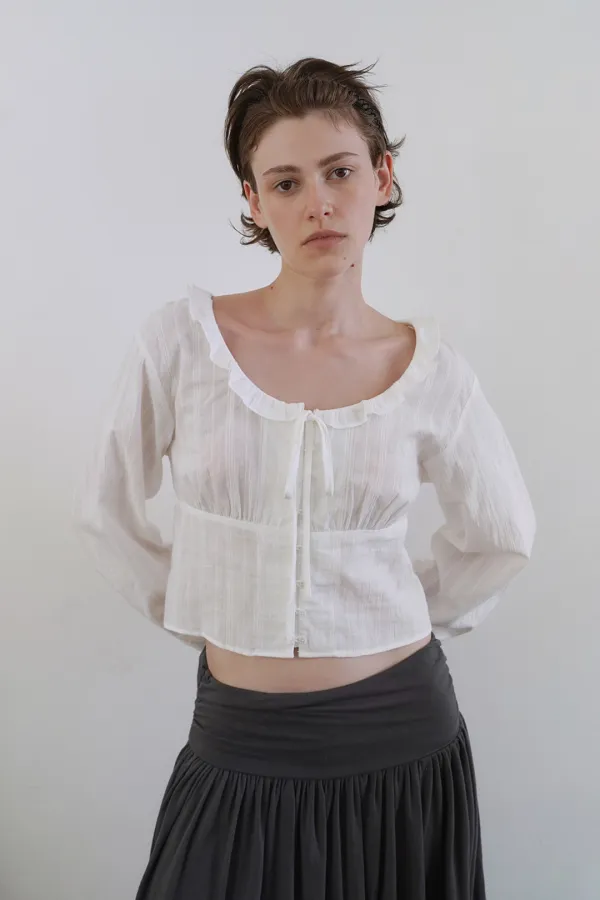 Butter frill blouse_ivory