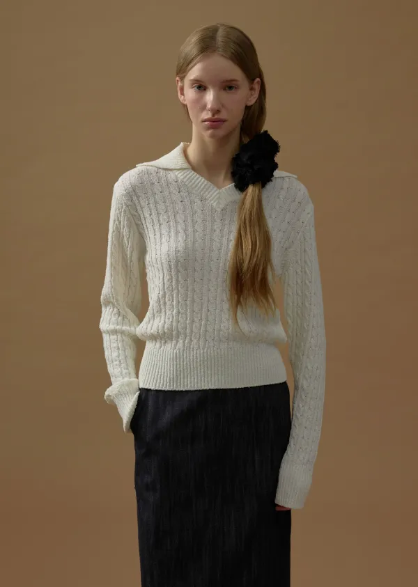COLLAR CABLE BOUCLE KNIT(sand ivory)[오승아,박하나 착용]