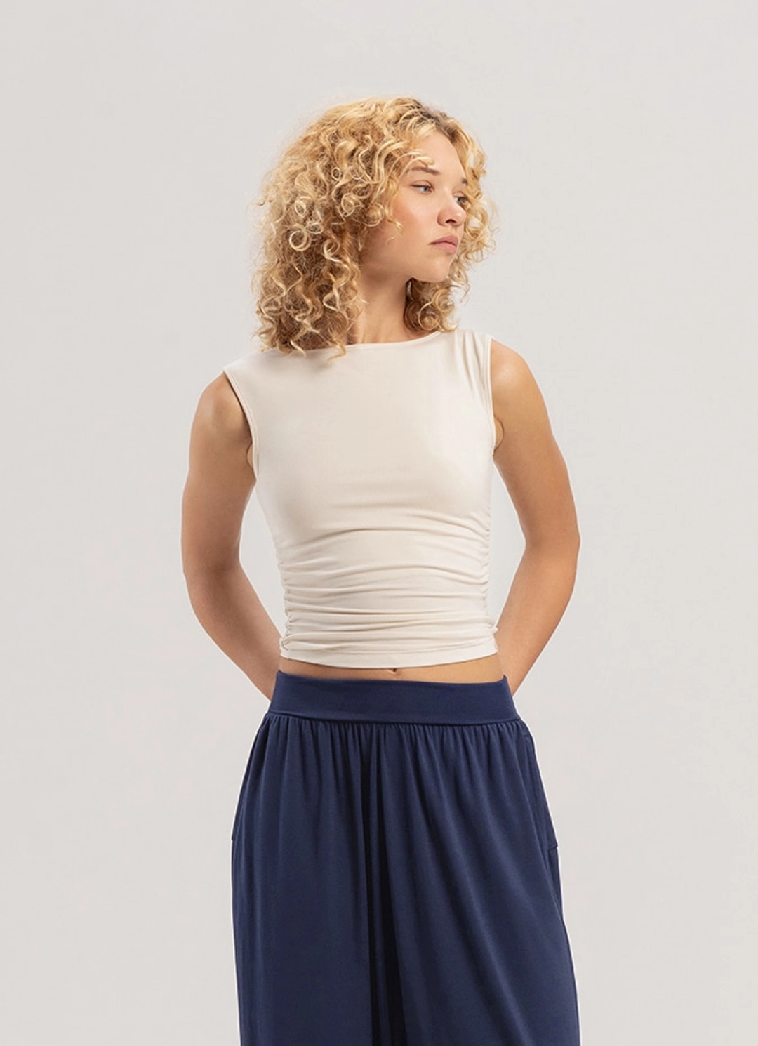 부디무드라 Bandha tank top_Turtledove 상품 이미지 2