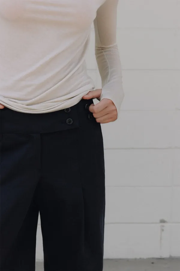 Pamela low button pants (navy)