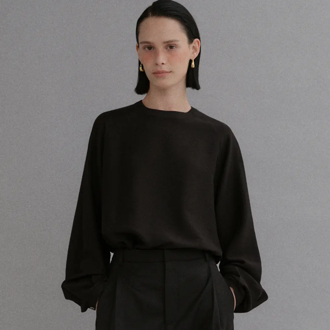 베이오드 Tencel round-neck blouse_black 상품 이미지 2