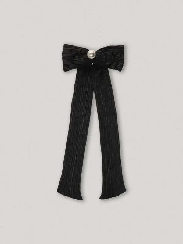 Heirloom Ribbon Pin Black