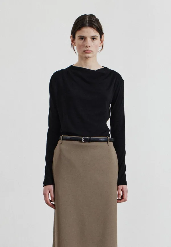 COWL DRAPE T-SHIRT - BLACK