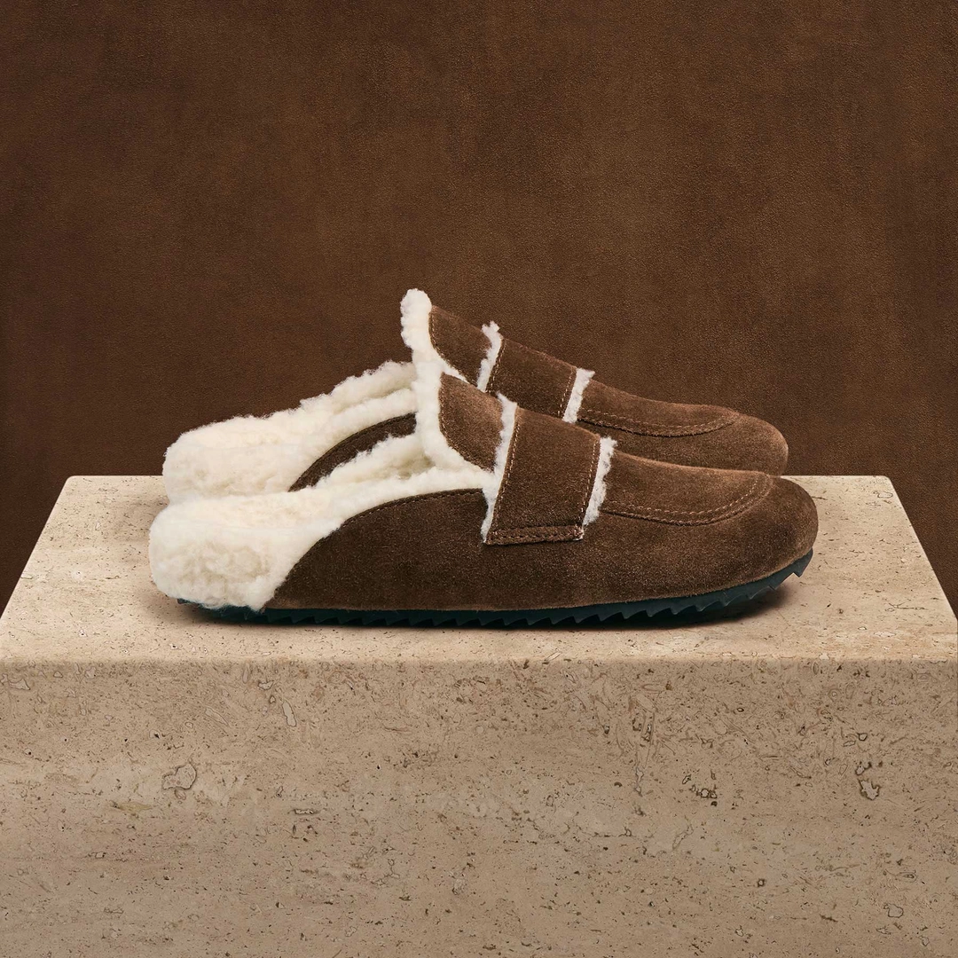 제임스펄스 Men's Suede Shearling Lined Loafer - Havana/Ivory 상품 이미지 2