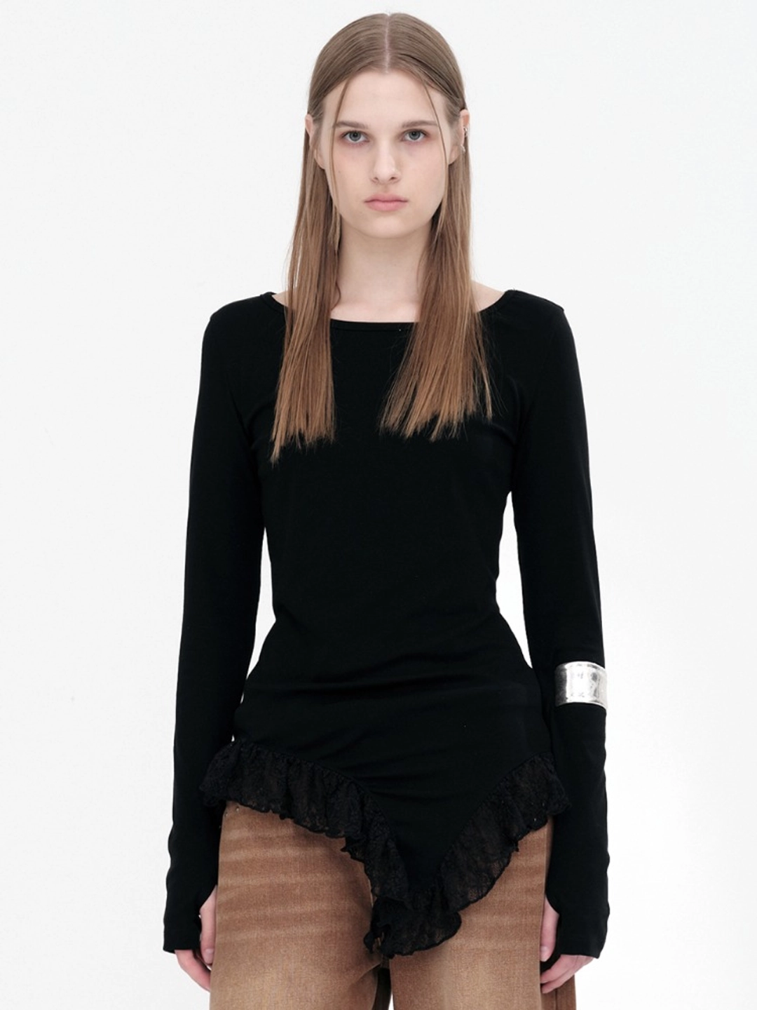 밀로 우먼 Ruffle Long Sleeve Top [Black] 상품 이미지 2