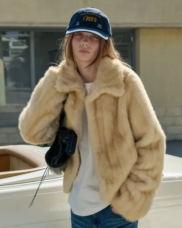 [10/13 예약 출고] BLAIR FUR JACKET - CREAM - 주식회사 오데스(ORDES Inc.)