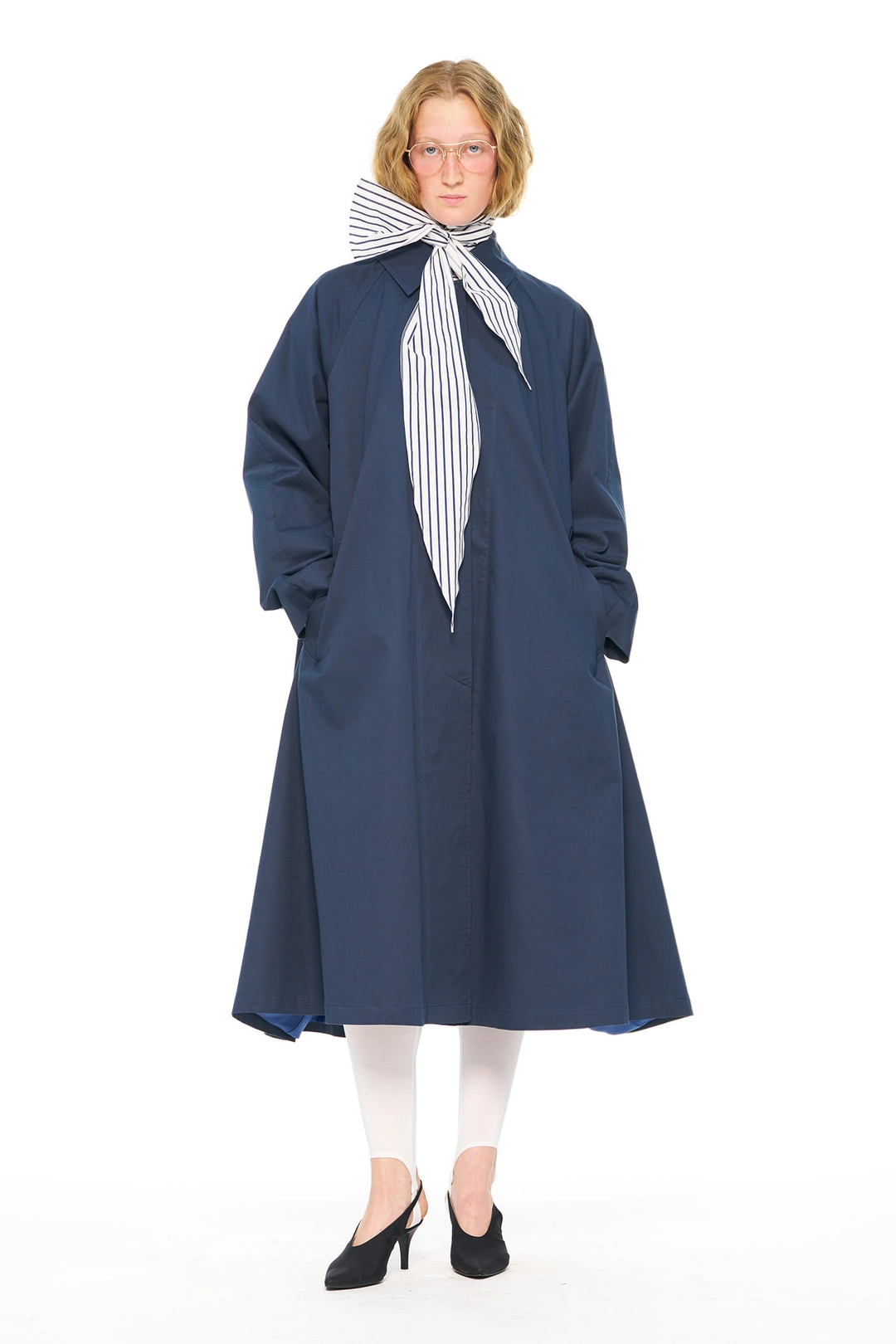 푸쉬버튼 PS26 NAVY STRIPE WIRE COLLAR OVERSIZED SHIRT 상품 이미지 2